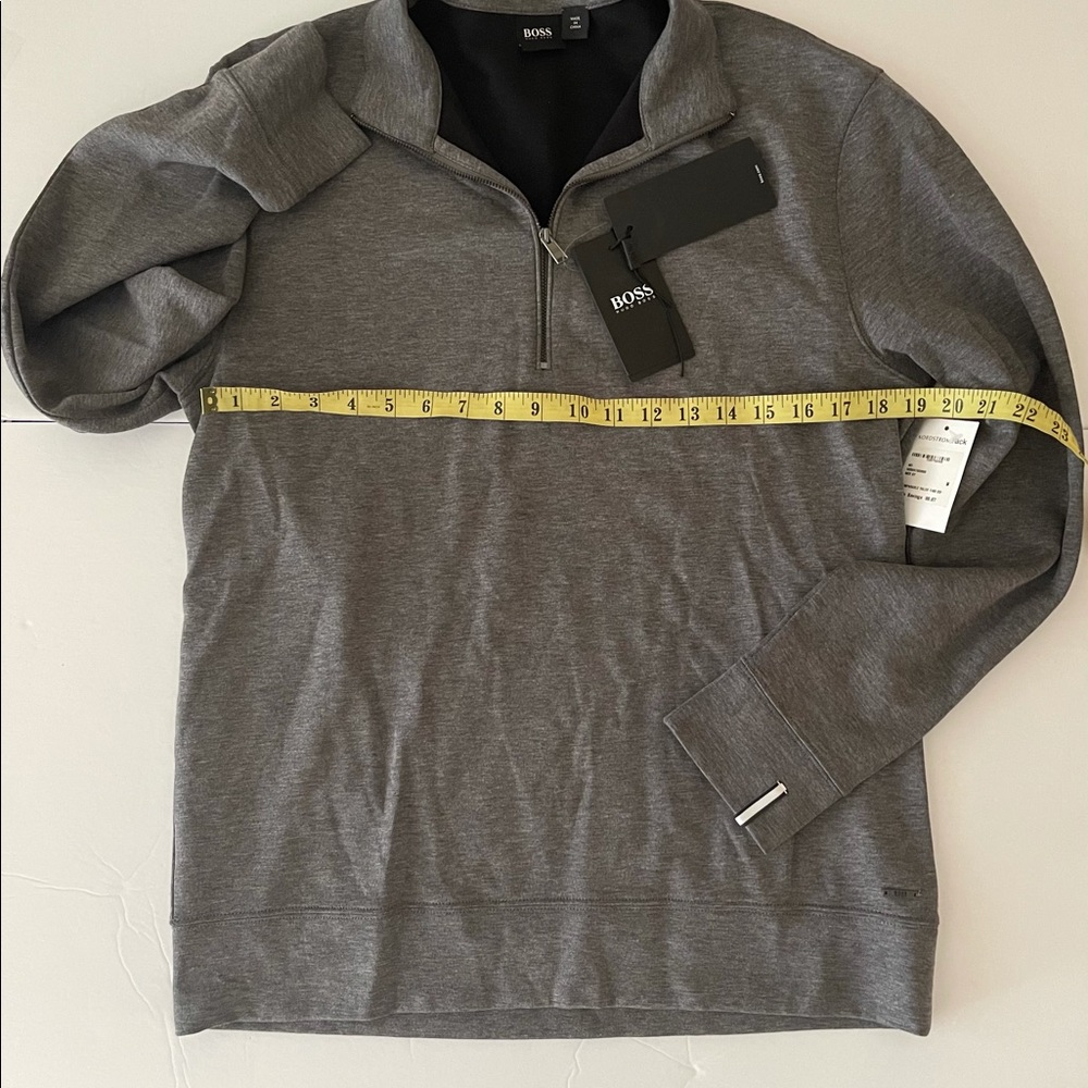 NWT men's Hugo Boss (M) MSRP $148